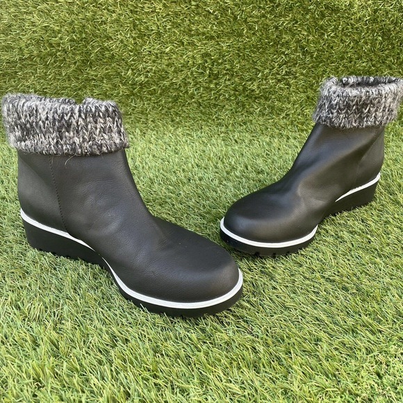 Adrienne Vittadini Sport Womens Trapeza Black Ankle Boots Faux Fur Trim Size 9M - Picture 7 of 10